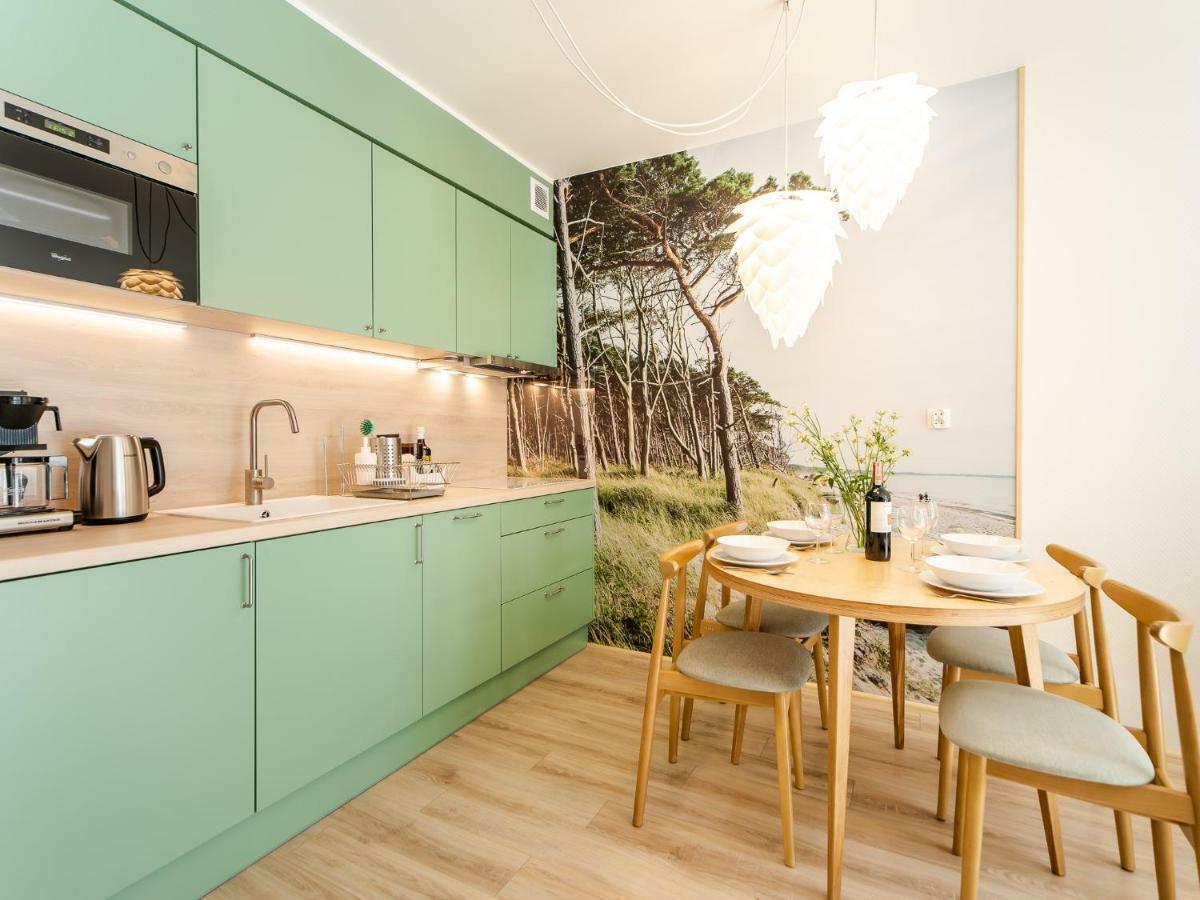 Forest Surfingbird Apartment
